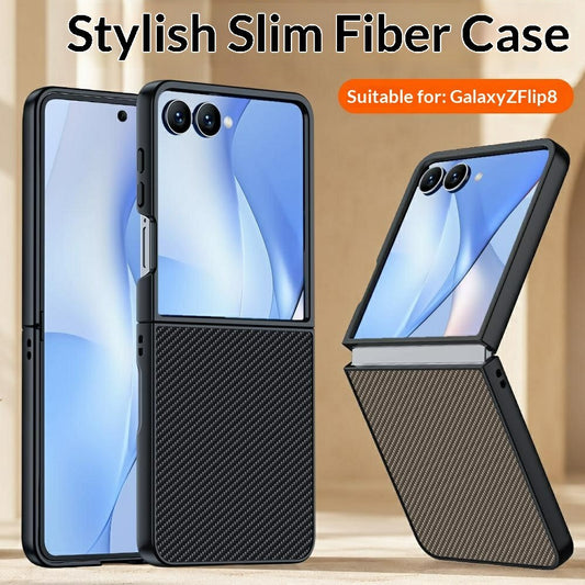 Galaxy Z Flip8 – Handyhülle aus Kunststoff, in Carbonfaser-Optik