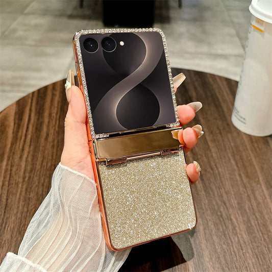 Galaxy Z Flip8 – Handyhülle aus Kunststoff, mit Scharnierschutz, mit Strassverzierung, mit Glitzer