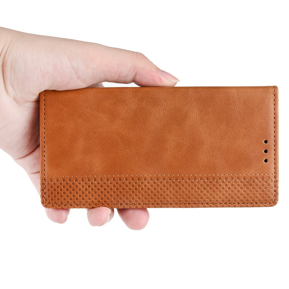Pixel 6 Lederhülle – Mit Brieftaschenfunktion, Ständer & Retro-Textur