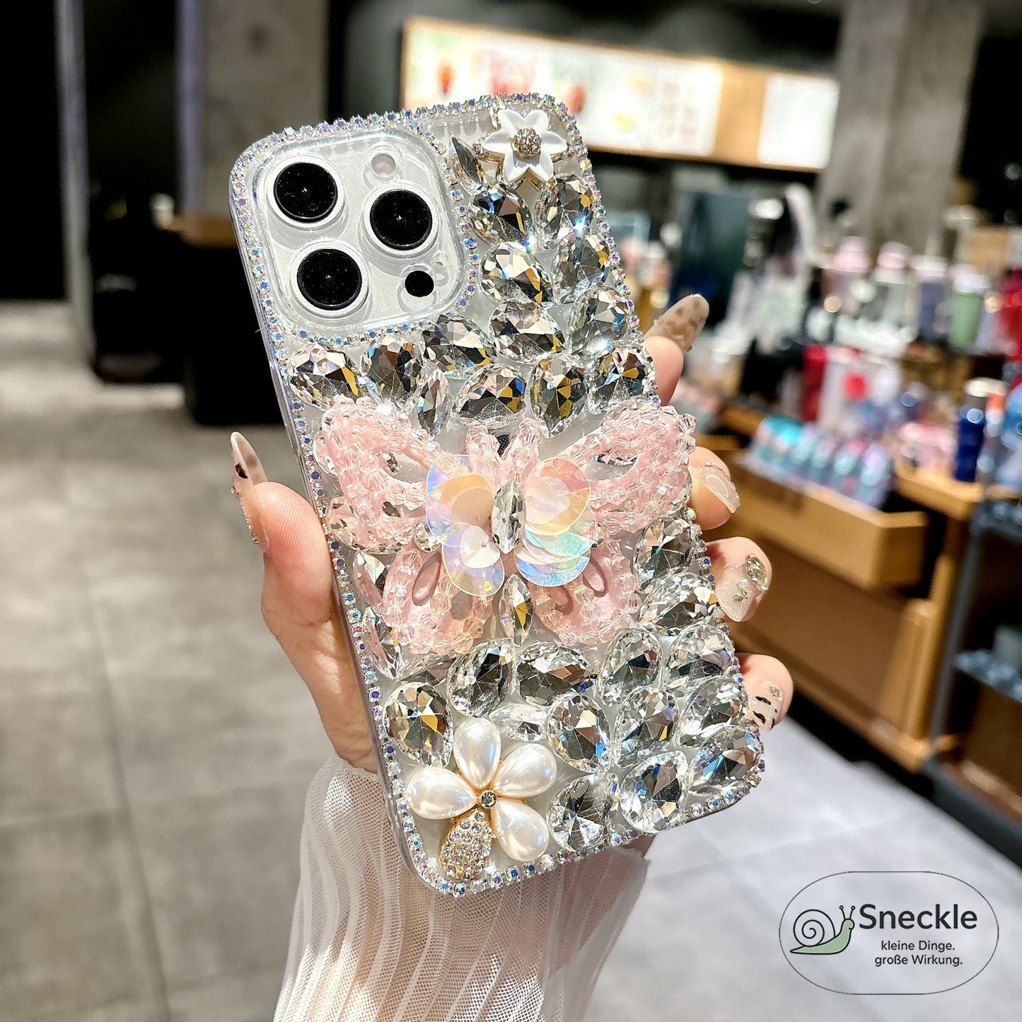 iPhone 15 Pro Hülle mit Schmetterlingsmuster & Strass-Steinen