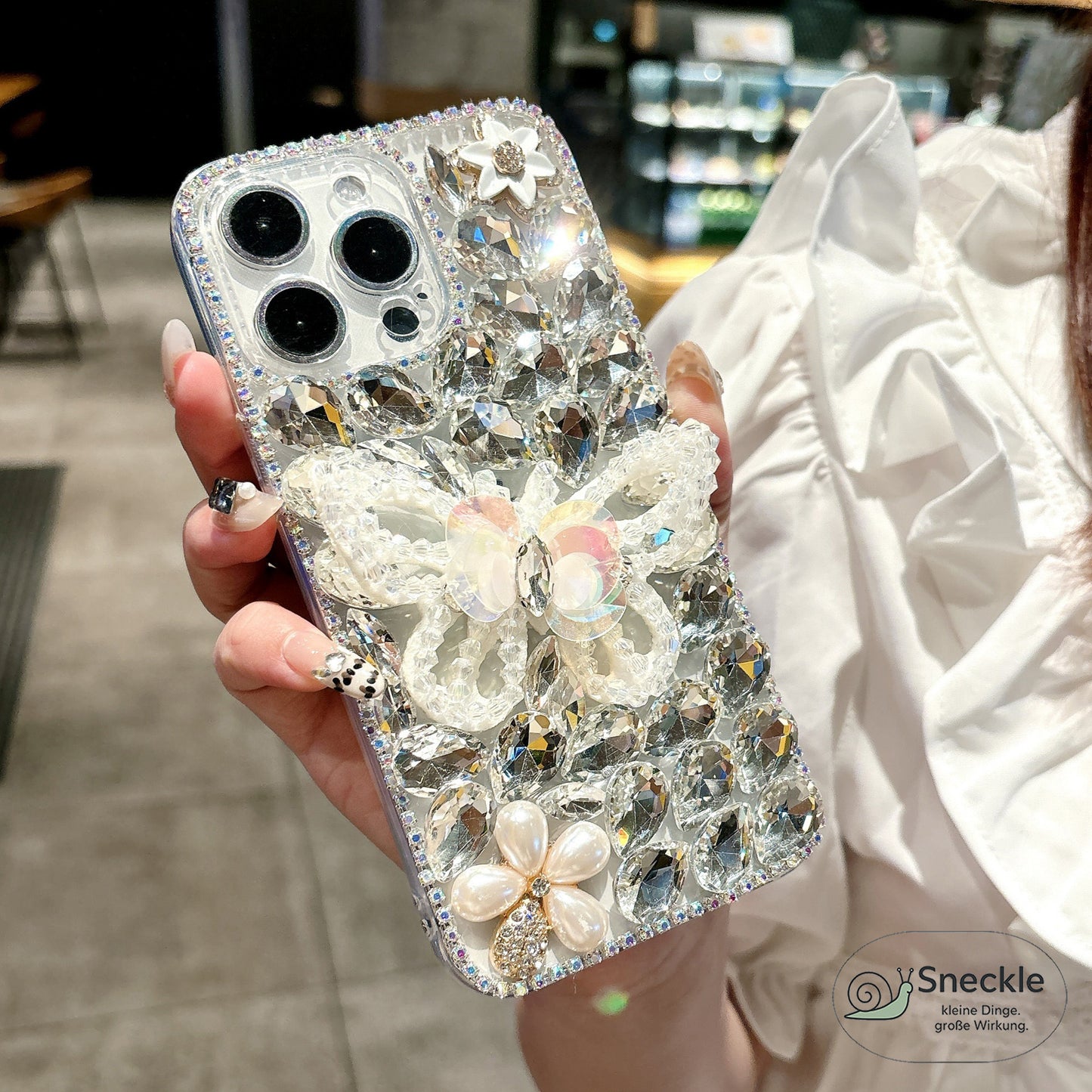 iPhone 15 Pro Max Hülle mit Schmetterlingsmuster & Strass-Steinen