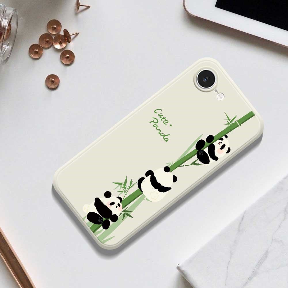 iPhone 16e Panda Hülle – Süßes Bambus-Design