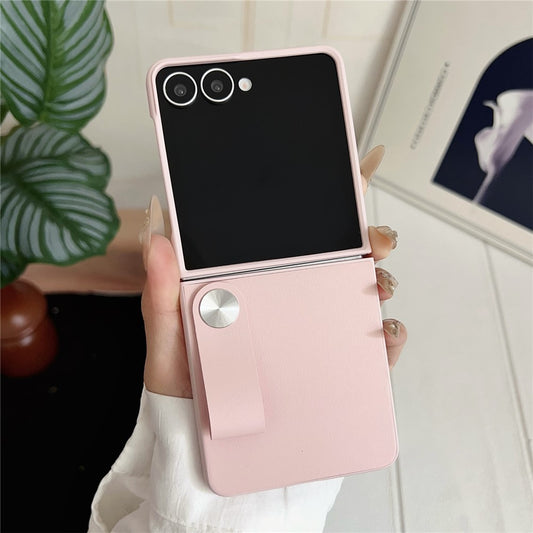 Galaxy Z Flip7 5G – Handyhülle aus Kunststoff und PU-Leder, mit Handschlaufe
