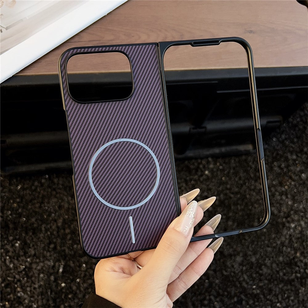 For Google Pixel 10 Pro Fold Magnetic Case Carbon Fiber Texture Folding Phone Cover