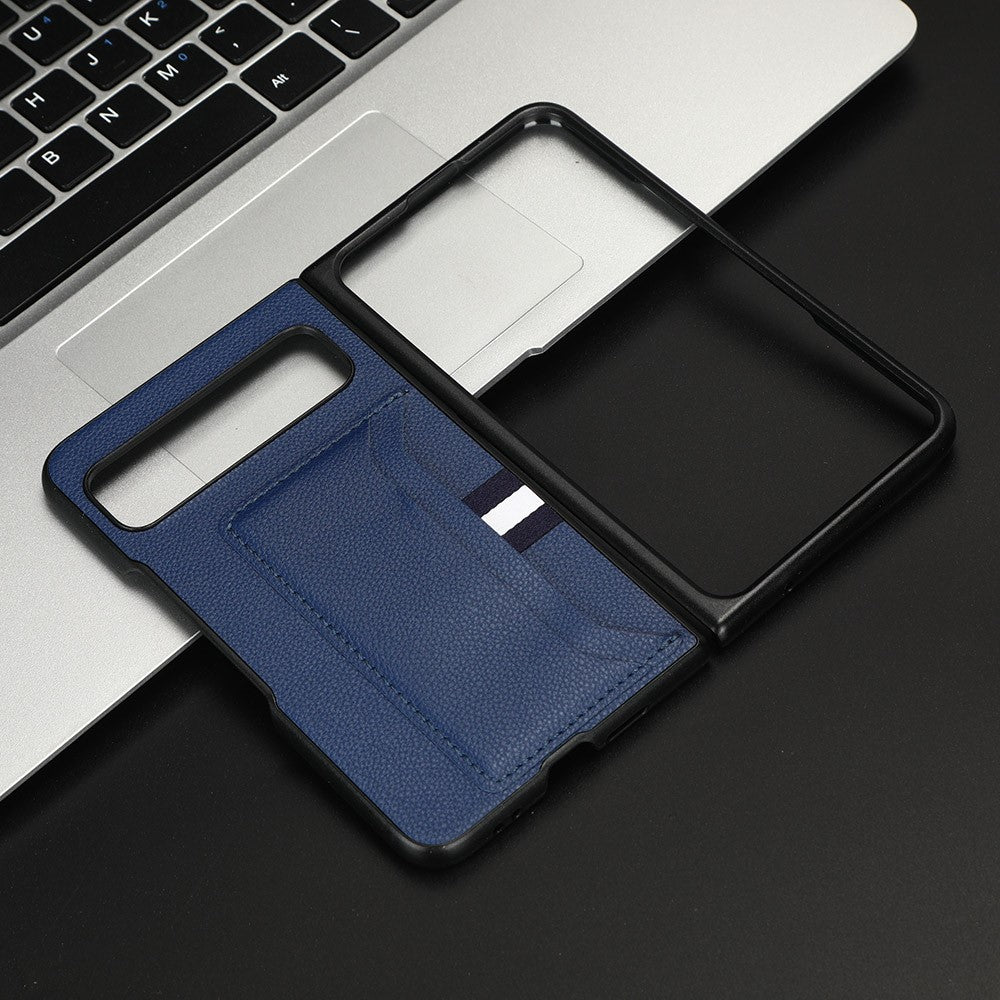 Pixel Fold Schutzhülle – Mit Kartenhalter & Litschi-Lederstruktur