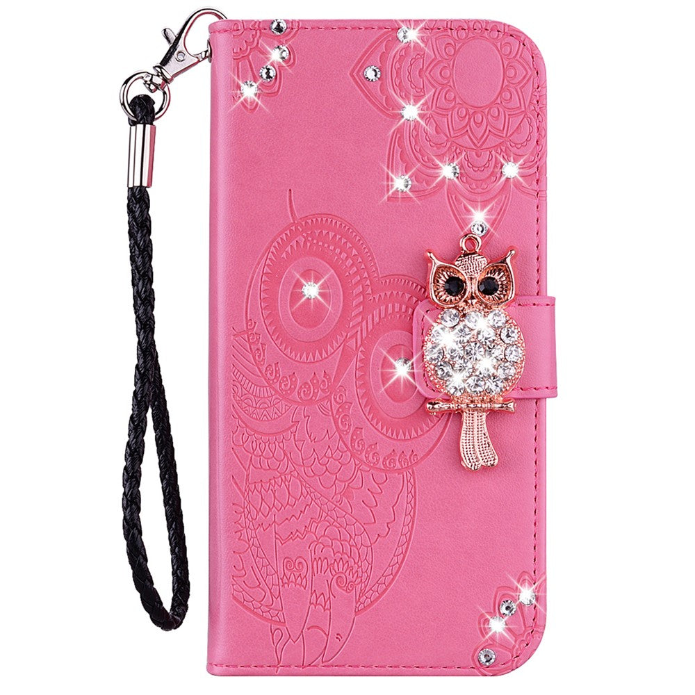 iPhone 15 Pro Handyhülle mit Eulenmuster & Strass-Steinen