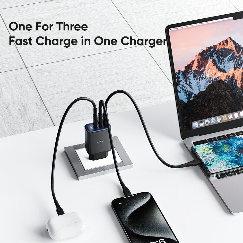 MCDODO CH-2180 Wandladegerät – 3 Ports (2x C & 1x A) & Digitalanzeige, bis zu 30W